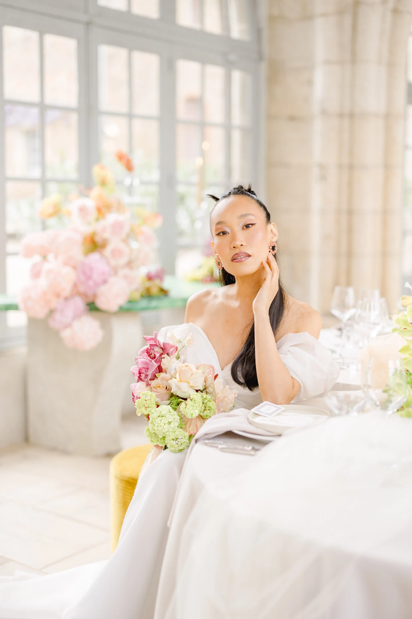 fleur robe événement gris marron